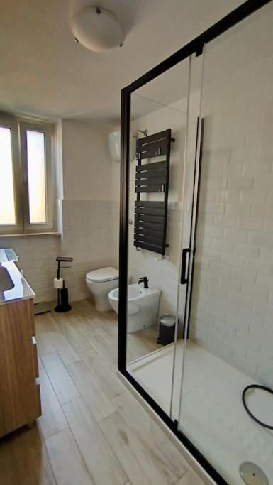 Apartment Casa A 7 Minuti Da Aeroporto Fco Vicino Fiera Di Roma!!